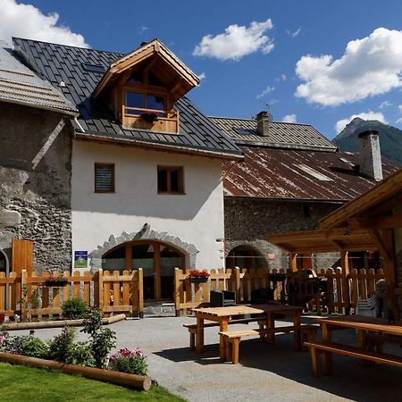 Le Bacchu Ber Bed & Breakfast Briançon Екстериор снимка