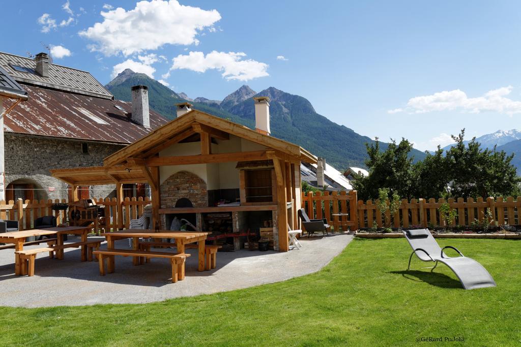 Le Bacchu Ber Bed & Breakfast Briançon Екстериор снимка